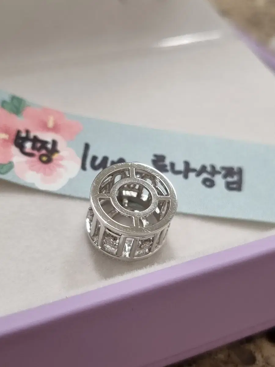 thumbnail-6